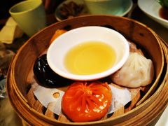 鲜虾小笼包-绿茶餐厅