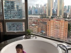 -上海世茂皇家艾美酒店