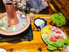 -民食香·腊排骨野生菌美食(木府店)