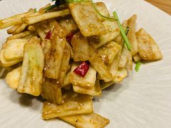 -山楂树融合菜餐厅