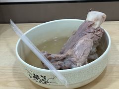 -周震馄饨
