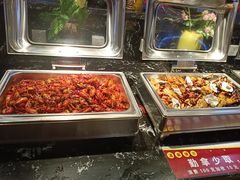 -釜御山海鲜烤肉火锅自助(新城市中心店)