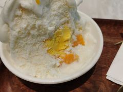 芒果肉加芒果冰淇淋-丹礼糖甜品