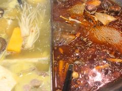-湊湊火锅·茶憩(杭州湖滨银泰in77店)
