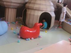 -水桶王国主题餐厅·聚会·生日派对·亲子活动·家庭套餐(亚龙湾希尔顿店)