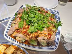 -乡土特色.冷锅鱼.牦牛肉汤锅