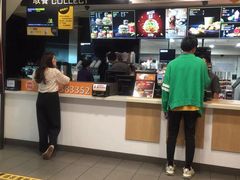-麦当劳(国际大厦店)