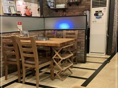 大堂-喇喇排骨火锅·传统韩式脊骨汤(望京西园总店)