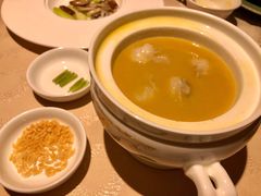 酸汤蝤蠓馄饨-成隆行·蟹王府(九江路店)