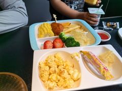 -辣尚瘾·烤鱼·新川菜(牡丹园直营店)