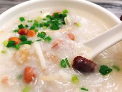 艇仔粥-黄枝记(议事亭前地店)