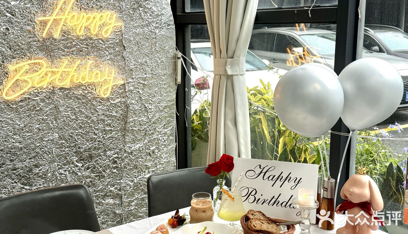 中山（利和附近）适合约会的氛围感西餐厅