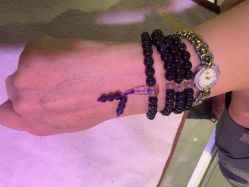 -灵彩珠宝(朗香街店)