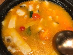 -云海肴·汽锅鸡·云南菜(天山百盛优客店)