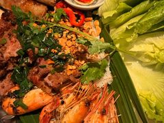 -大头虾越式风味餐厅(光明广场店)