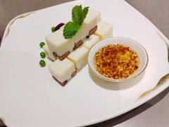 鲜奶红豆糕-燕春楼(海河华鼎店)