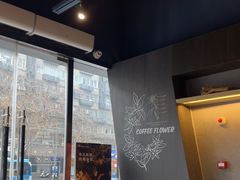 -瑞幸咖啡(新世界中心店)
