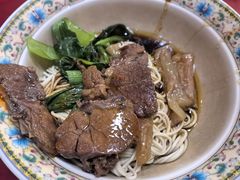 -金杨拉面王小吃面馆·牛三宝面·红烧牛肉粉