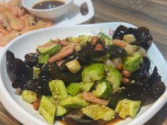 -德盛缘大块肉烧烤(东关路店)