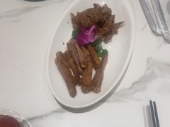 -梅利汴京烤鸭•开封豫菜地标店(东大街店)
