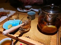 -蜜蜂家的红茶馆(华府店)