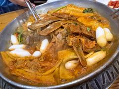 -喇喇排骨火锅·传统韩式脊骨汤(望京西园总店)