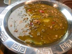 -有红鸡毛店·川菜(建设路店)