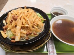 -卓雅桂林米粉