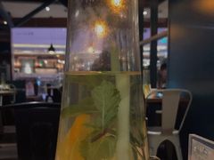 -小鱼小牛·鱼牛干锅·脆鱼火锅(世欧广场店)