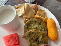 -东方豪景花园酒店·怡景旋转餐厅