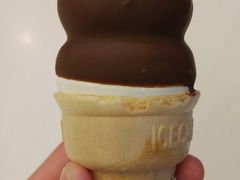 脆皮巧克力甜筒-DQ·蛋糕·冰淇淋(手工定制蛋糕长泰广场店)