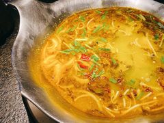 -湊湊火锅·茶憩(打浦桥日月光店)