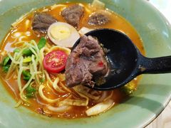 手切酸菜牛腱子面-陳八两面家(滨江天街店)