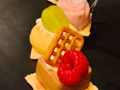 -江城明珠豪生大酒店·泰国金兰花旋转餐厅