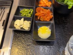 -臻牛烤肉