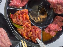 -啊美丽炭火烤肉(滑翔一店)