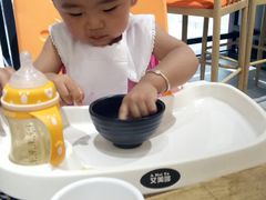 -极有家小鱼小鸡石锅煲(佳兆业店)