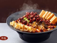 家烧鱼头-青年公社烤鸭(熙悦天街店)