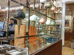 -VENCHI 闻绮(上海佛罗伦萨小镇店)