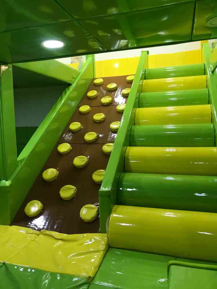 42人赞小树_嘟嘟嘟嘟飞呀2020年10月27日打分因为不想78家呆着,所以