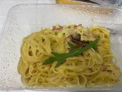 -玛格萝妮比萨屋(陆家浜路店)