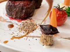 澳洲和牛西冷牛排（M6）-Golden Lily河内巴黎法越料理餐厅(建国西路店)