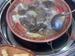 -阿婆情腊排骨火锅(金虹路店)