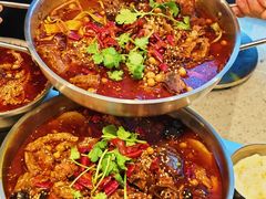 -蓉三少冒烤鸭·四川小吃集(北京首店)