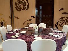 -沁香庭中餐厅·川粤菜(重庆高新假日酒店)