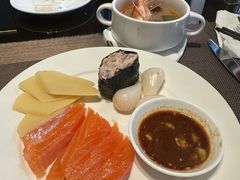 -大中华希尔顿酒店-念自助餐·海南美食·三文鱼