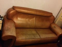 -爱革·洗衣改衣·洗鞋修鞋·洗包修包·奢侈品护理(宝地广场店)