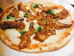 奥尔良鸡肉披萨-秀·爱尔兰餐吧(上海路店)