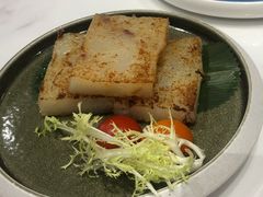 香煎萝卜糕-赏点粤式点心(广州塔店)