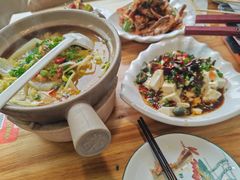 -亿牌牌东北烧烤(怀特店)